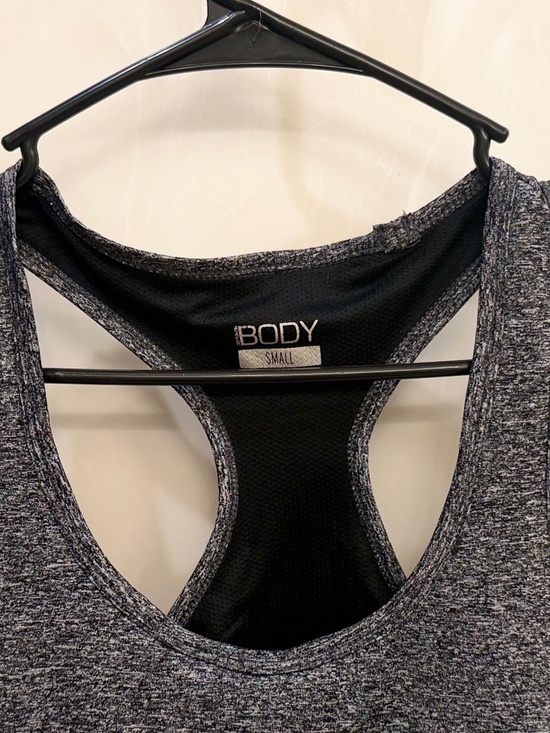 Cotton On Body Racerback Tank Top in Gray. Size Small. - Picture 4 of 4